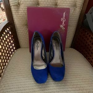 New - Velvet Blue Stillettos - Sz 10
